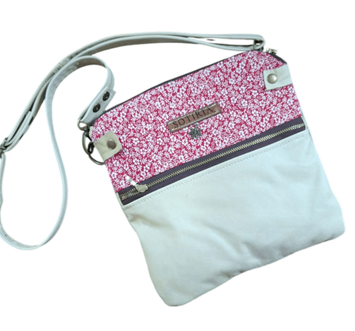 Crossbody sling bag in cream genuine leather and red floral cotton
